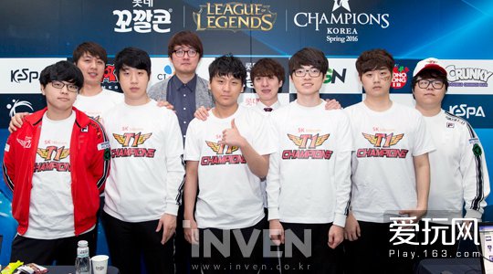 中国队的防 中国队的防