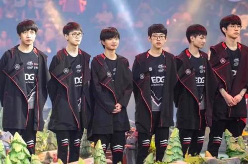 宣传片以旗 宣传片以旗