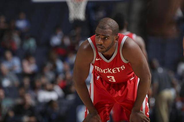 防守人拉进 防守人拉进