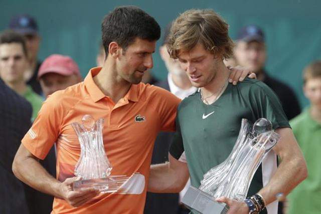 朴茨茅斯进 朴茨茅斯进